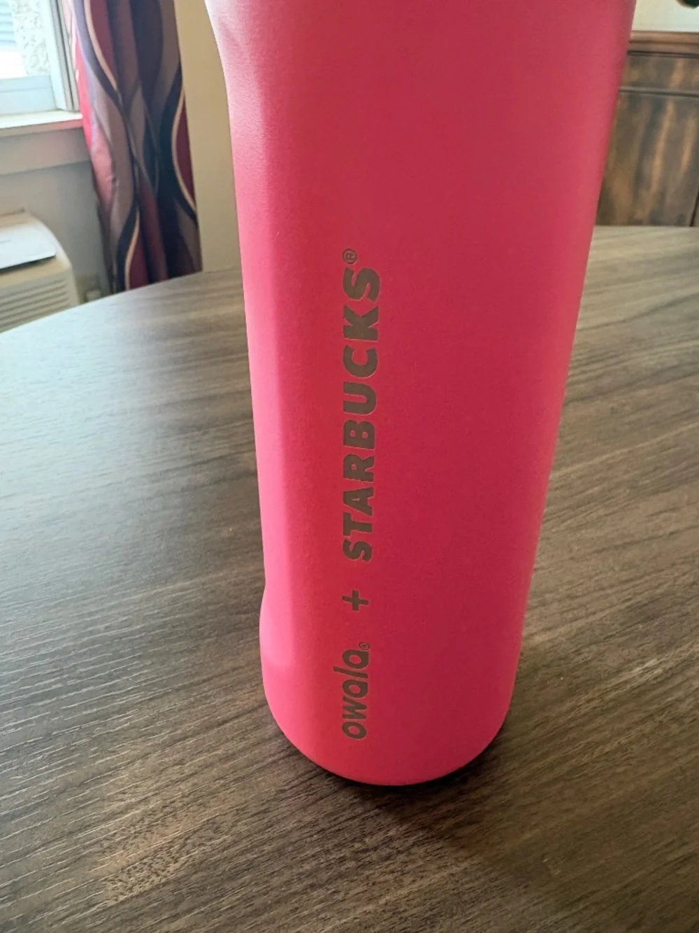 Starbucks part pink